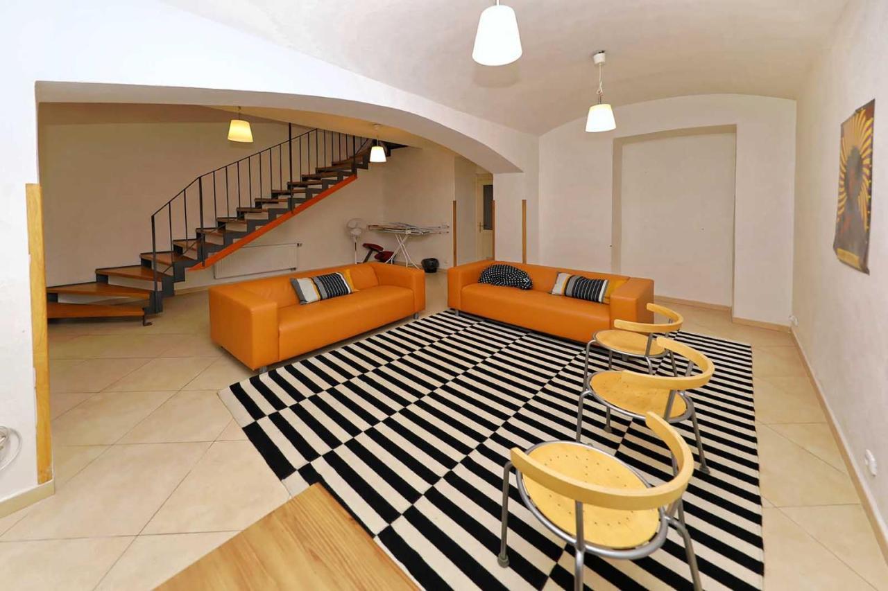 Jiriho Z Podebrad Apartments プラハ エクステリア 写真