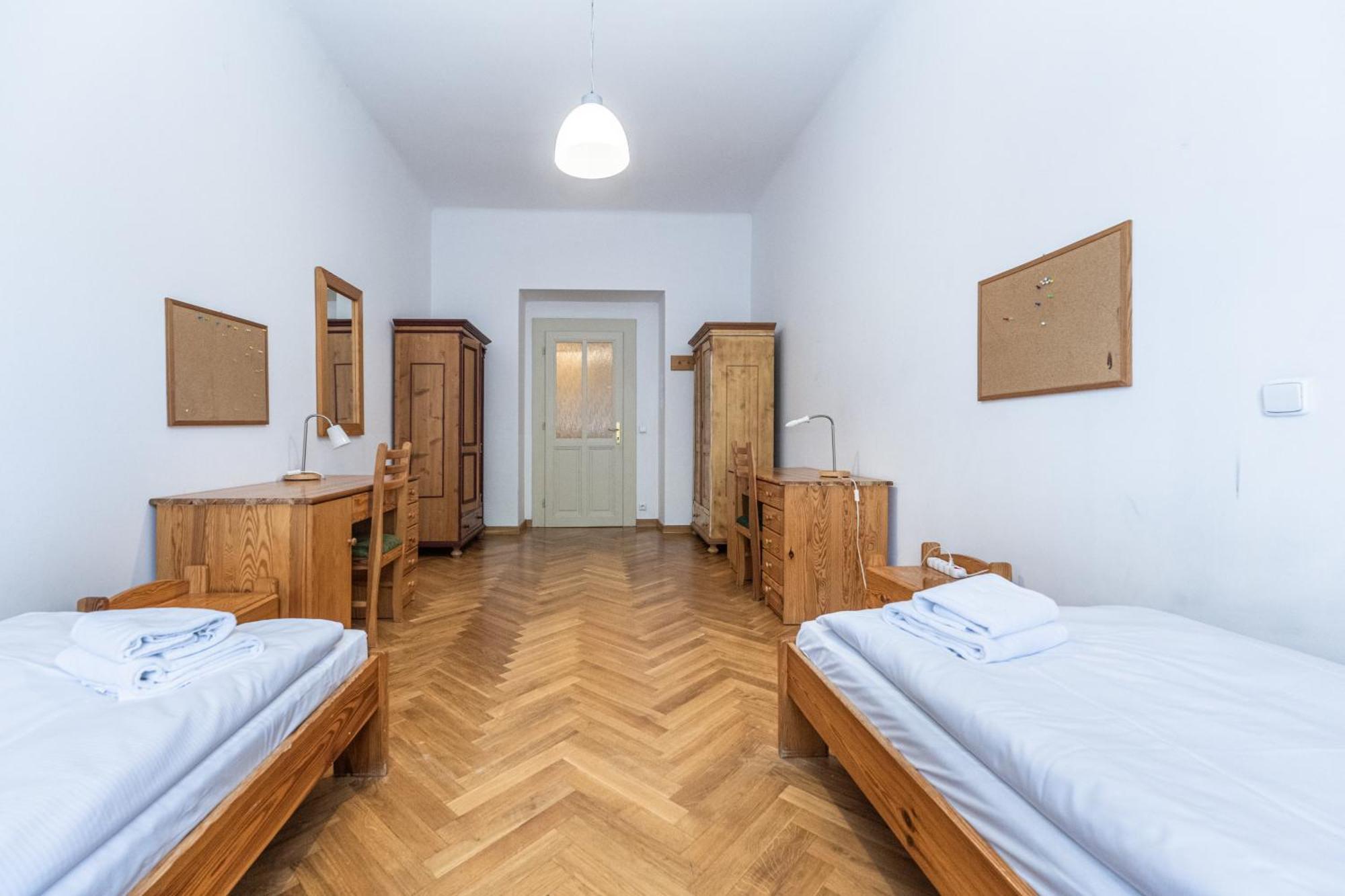 Jiriho Z Podebrad Apartments プラハ エクステリア 写真