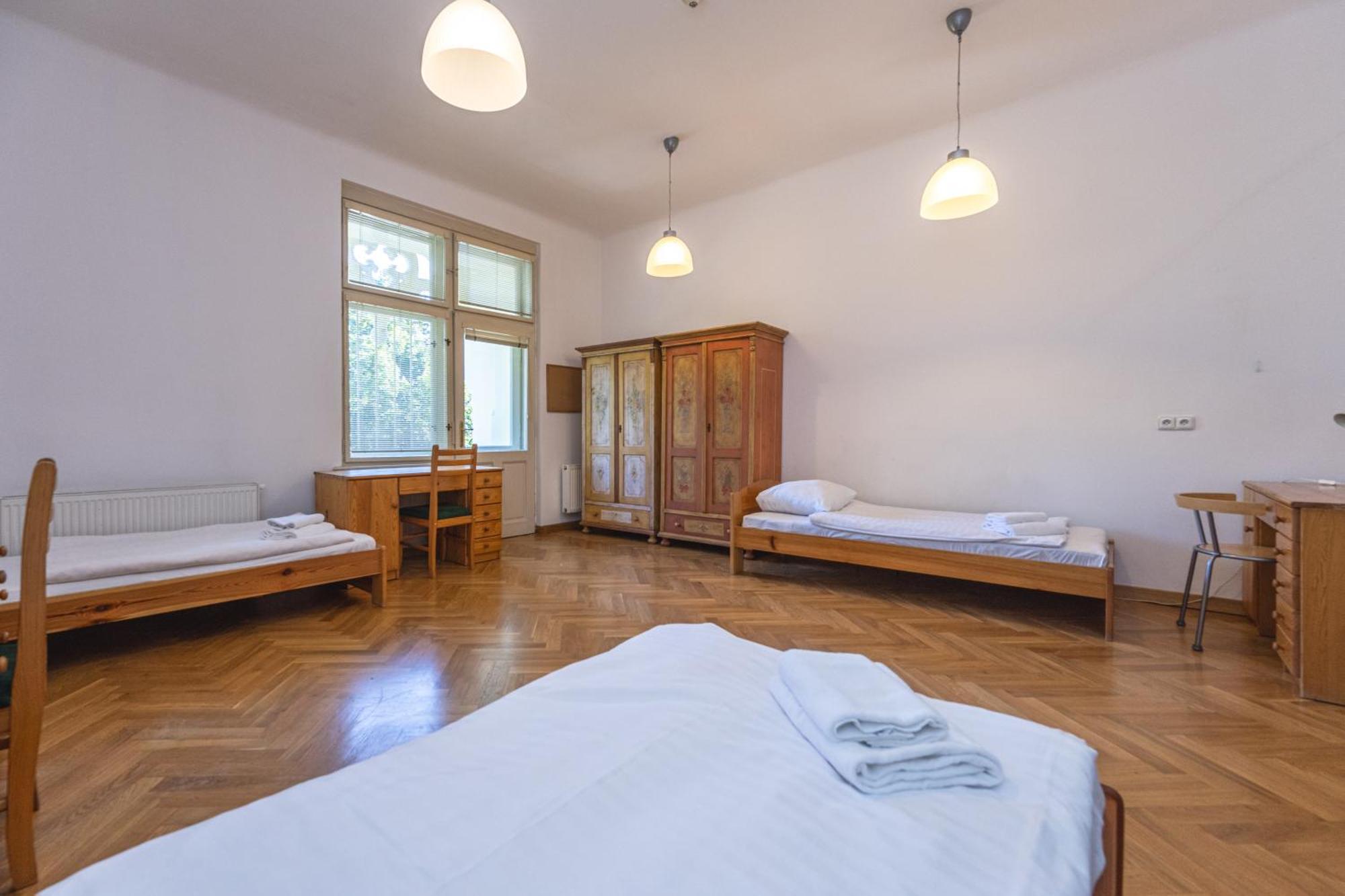 Jiriho Z Podebrad Apartments プラハ エクステリア 写真